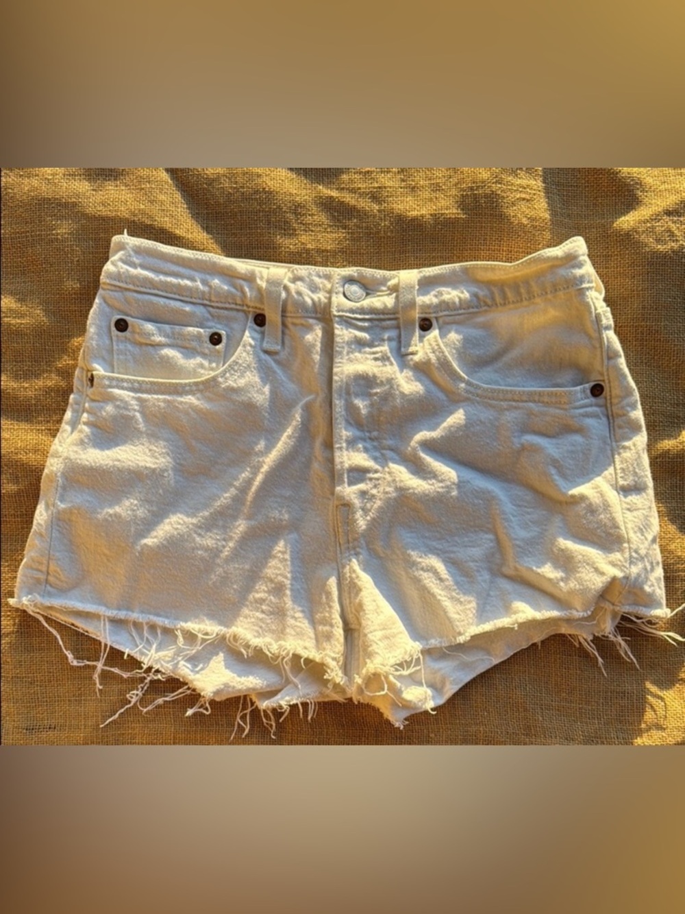Levi’s White button fly shorts 502 Size  27 Denim